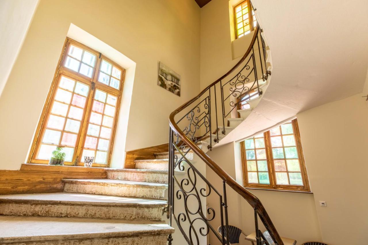 Chateau De Charmeil- Vichy Chambres D'Hotes Ngoại thất bức ảnh