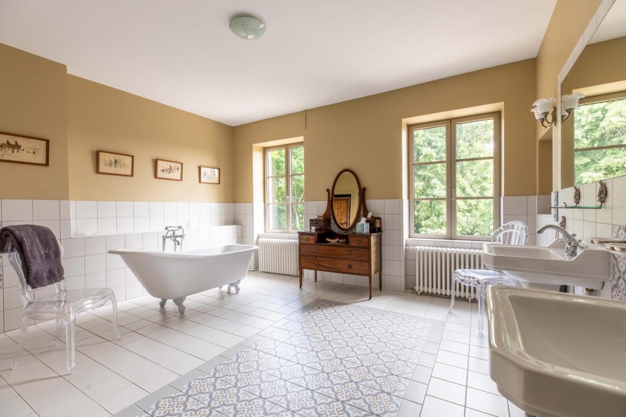 Chateau De Charmeil- Vichy Chambres D'Hotes Ngoại thất bức ảnh