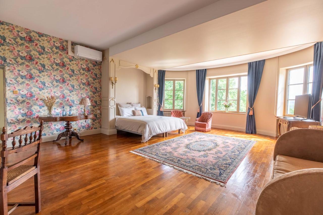Chateau De Charmeil- Vichy Chambres D'Hotes Phòng bức ảnh